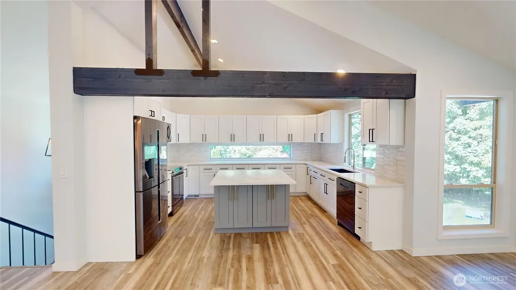 14340 93rd Avenue NE Kirkland WA 98034
