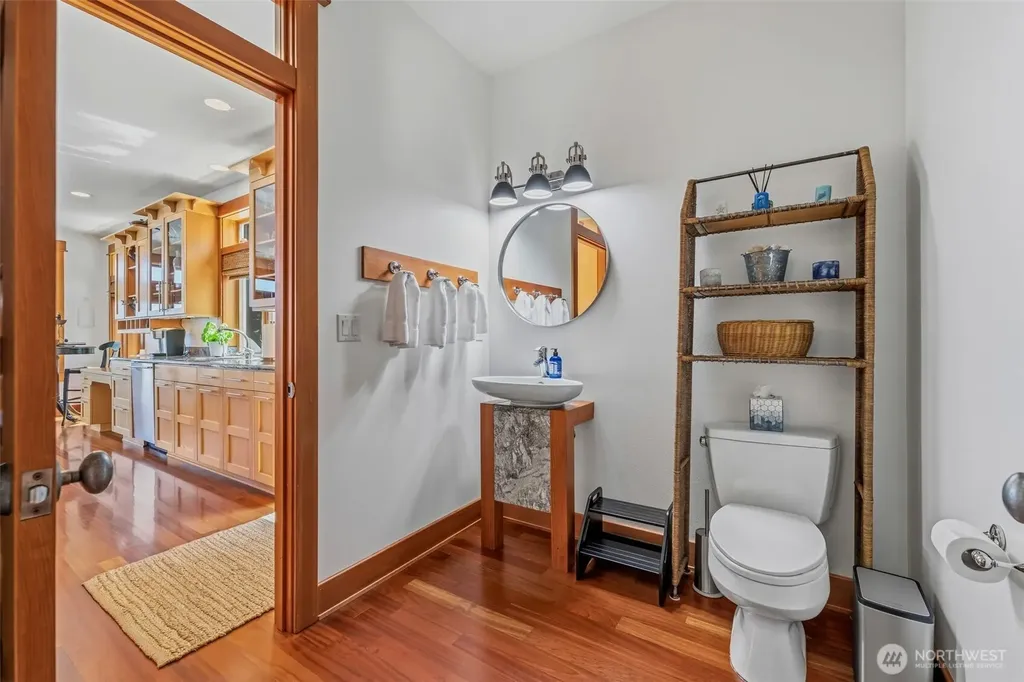 3709 140th Avenue SW Lakebay WA 98349