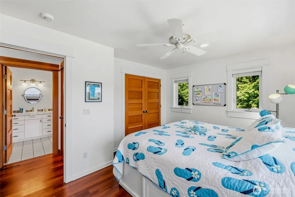 3709 140th Avenue SW Lakebay WA 98349