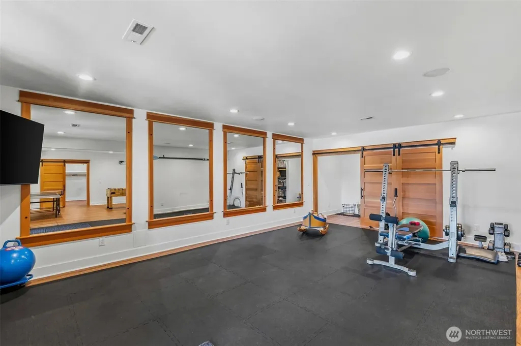 3709 140th Avenue SW Lakebay WA 98349