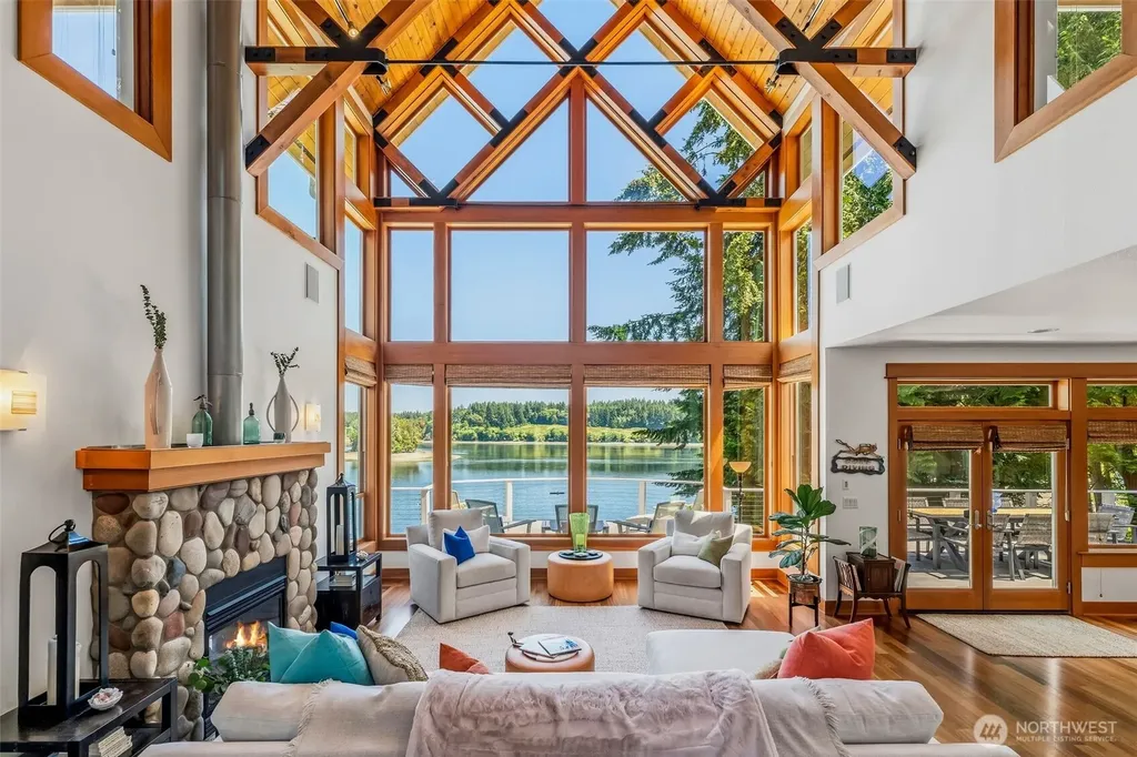 3709 140th Avenue SW Lakebay WA 98349
