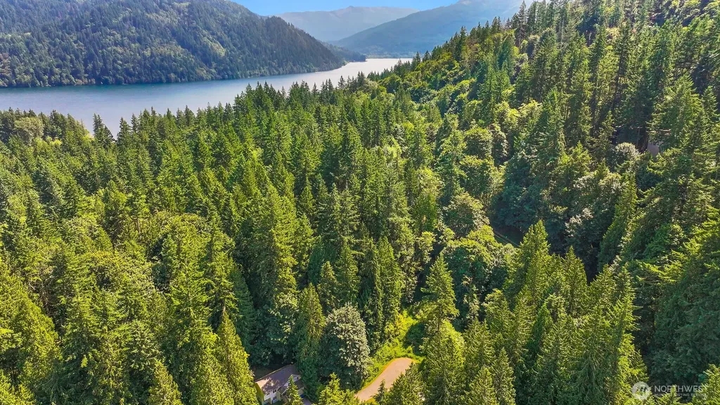 18 Sparrow Court Bellingham WA 98229
