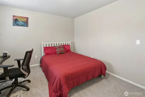 924 121st Avenue SE Lake Stevens WA 98258