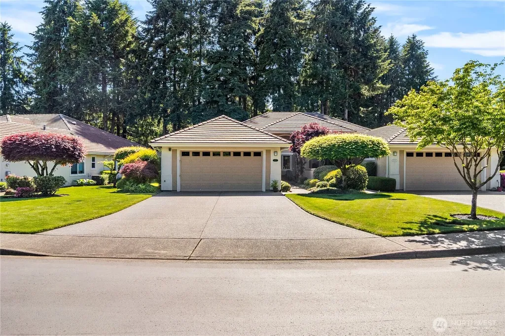 6841 Fairway Lane SE Olympia WA 98501