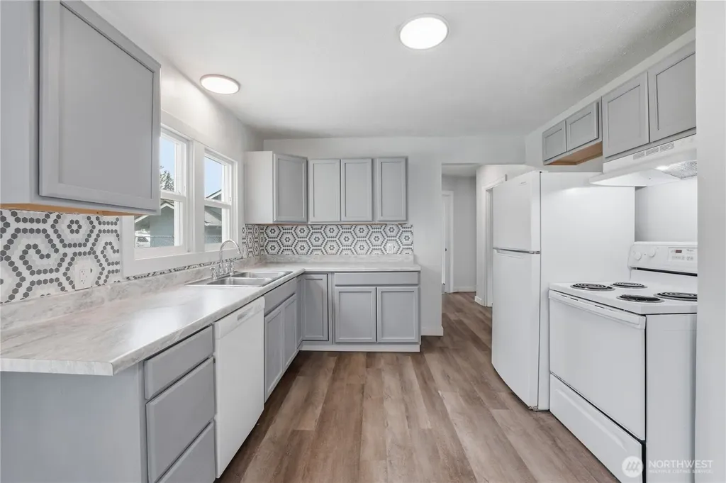 416 NW 5th Avenue Kelso WA 98626