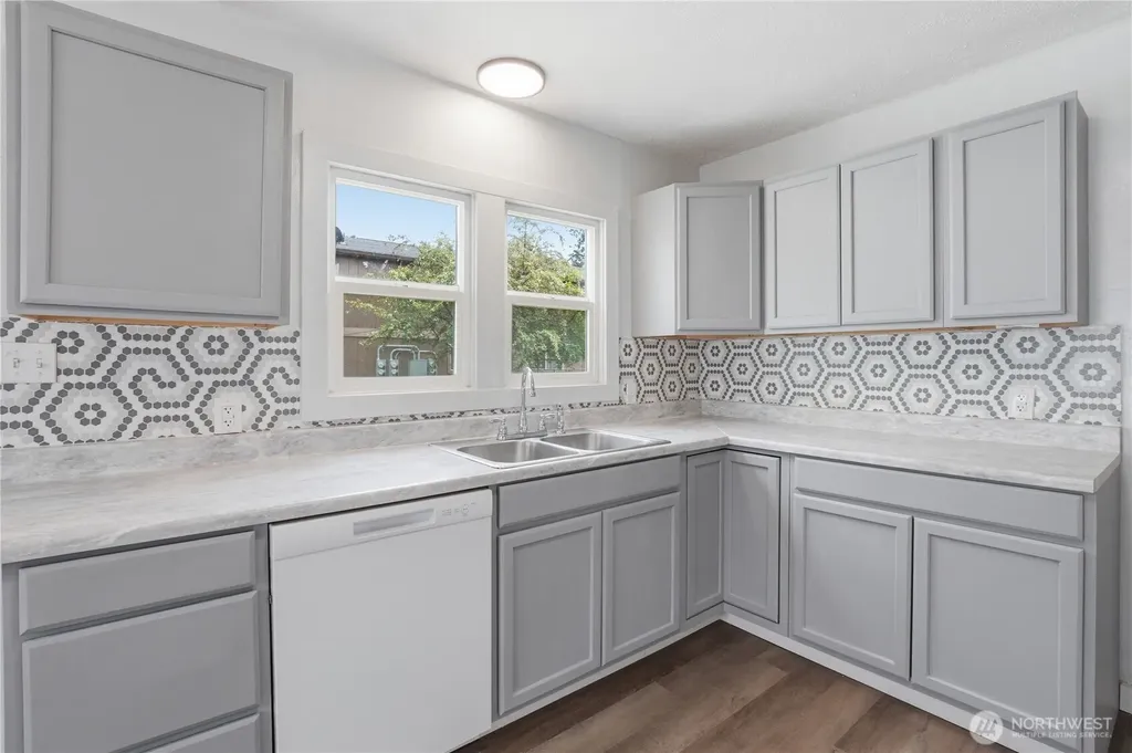416 NW 5th Avenue Kelso WA 98626