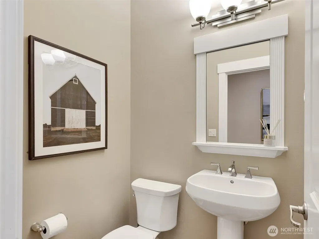 9060 177th Place NE Redmond WA 98052
