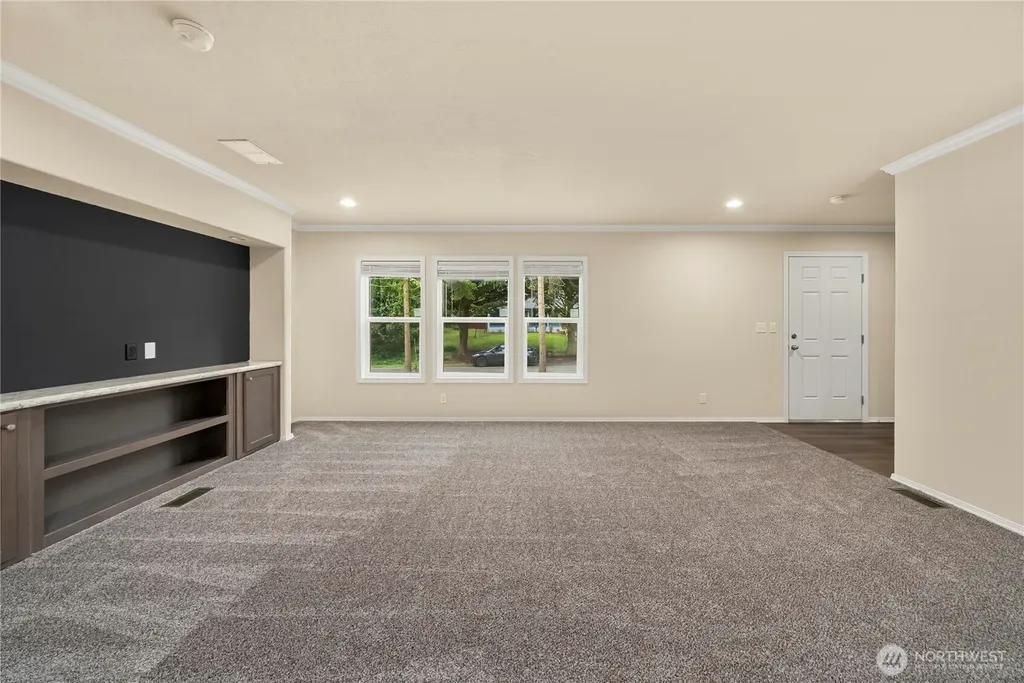 18326 Tapaderos Street SE Yelm WA 98597