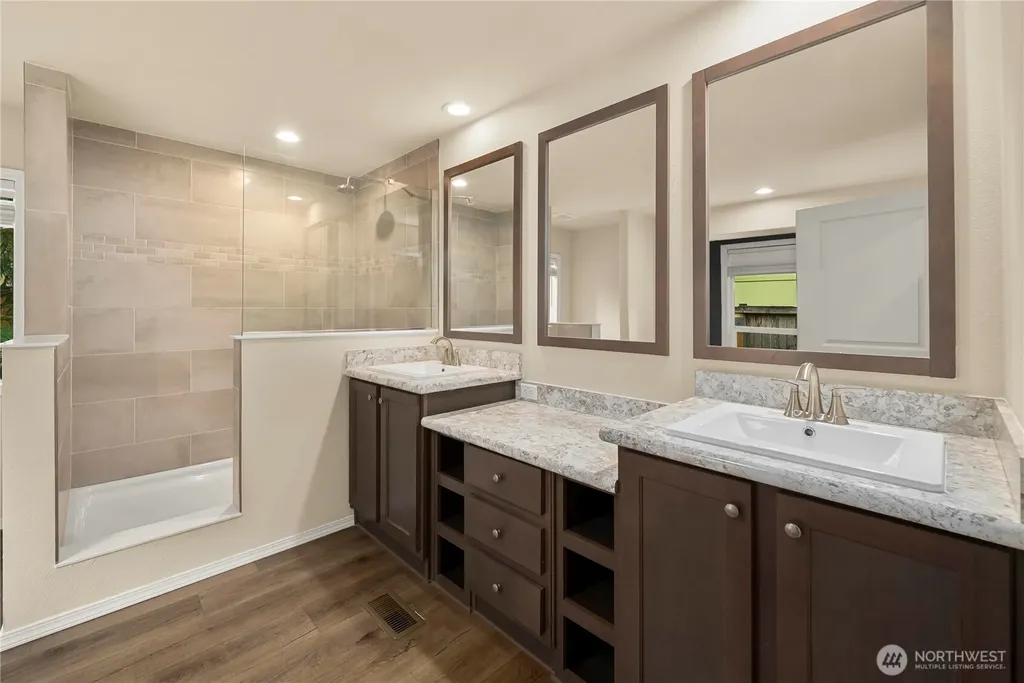 18326 Tapaderos Street SE Yelm WA 98597