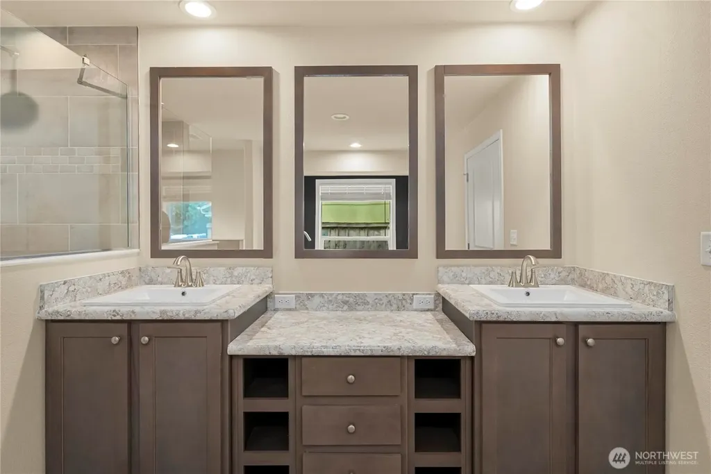 18326 Tapaderos Street SE Yelm WA 98597