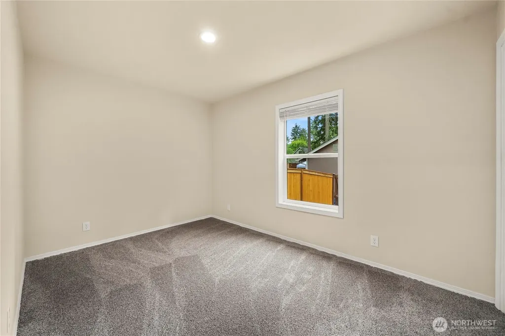 18326 Tapaderos Street SE Yelm WA 98597