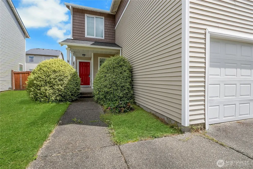 10014 Dragt Street SE Yelm WA 98597