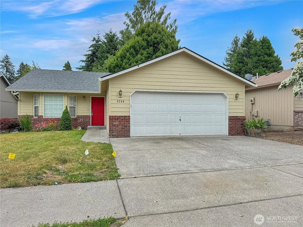 5209 NE 25th Place Vancouver WA 98663