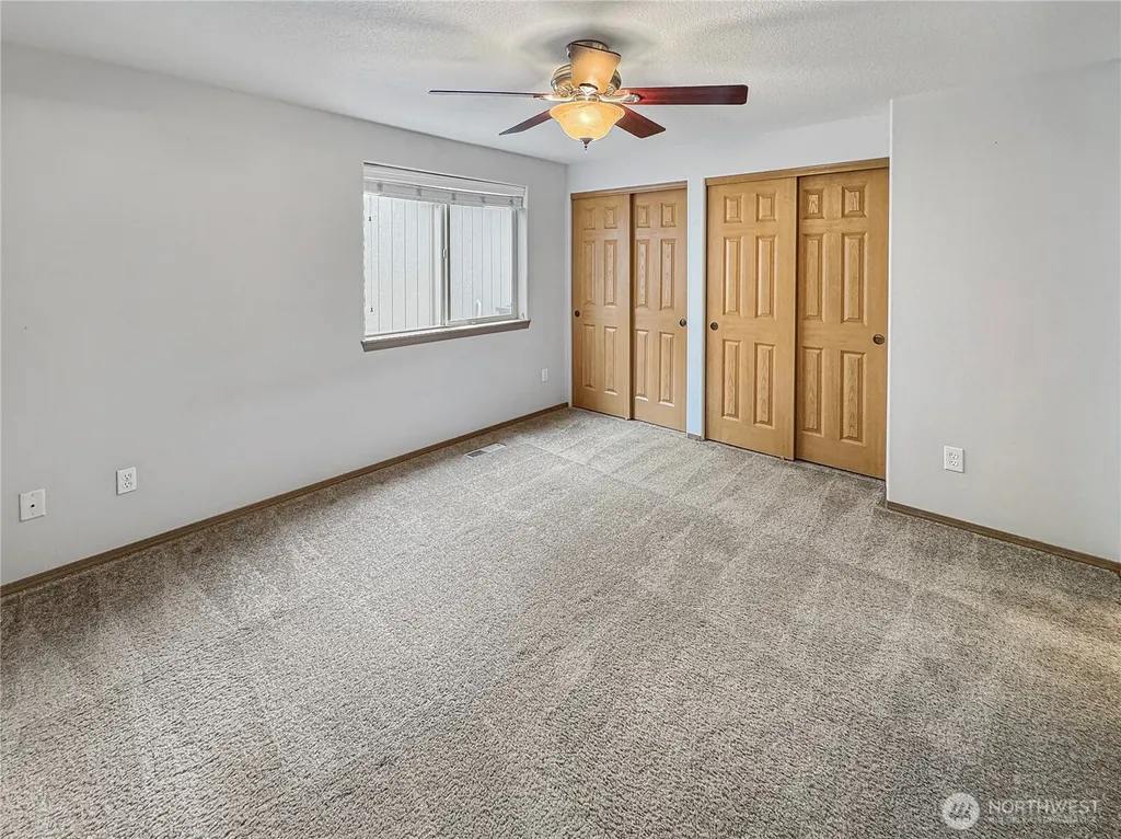 5209 NE 25th Place Vancouver WA 98663