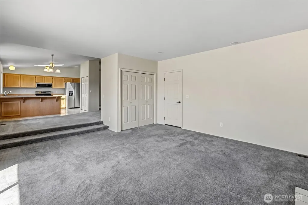 14833 41st Place S Seattle WA 98168