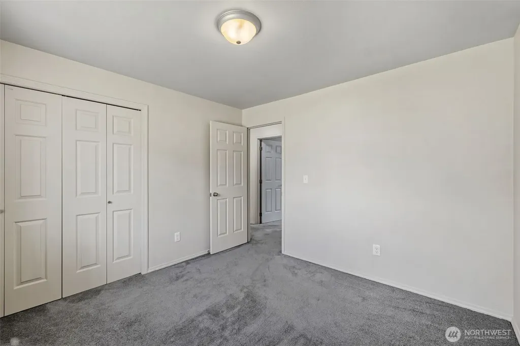 14833 41st Place S Seattle WA 98168