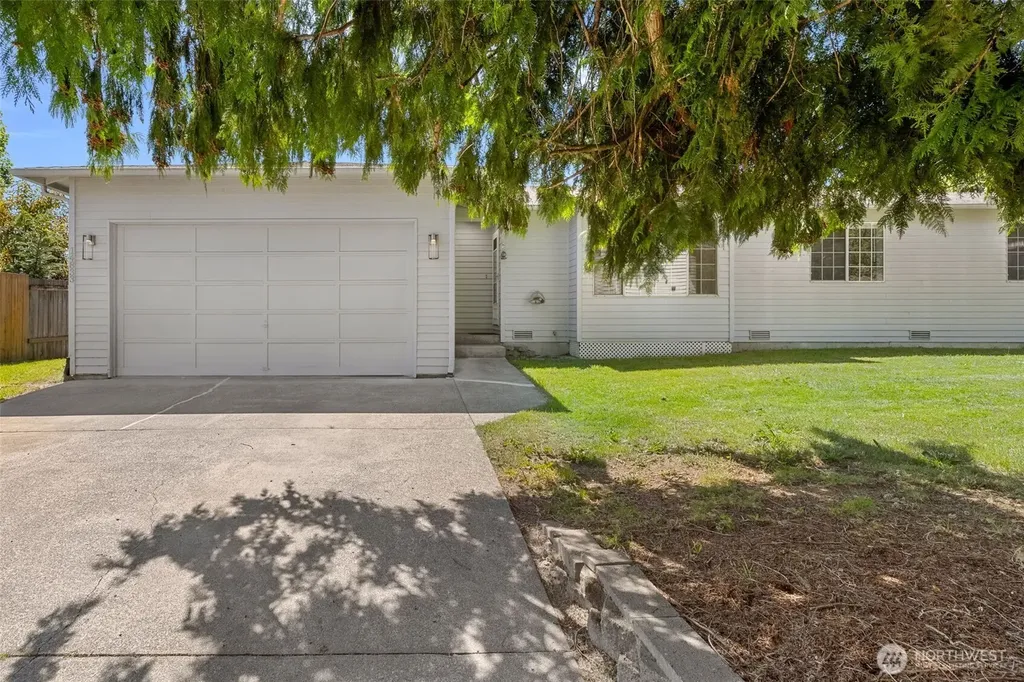 14833 41st Place S Seattle WA 98168