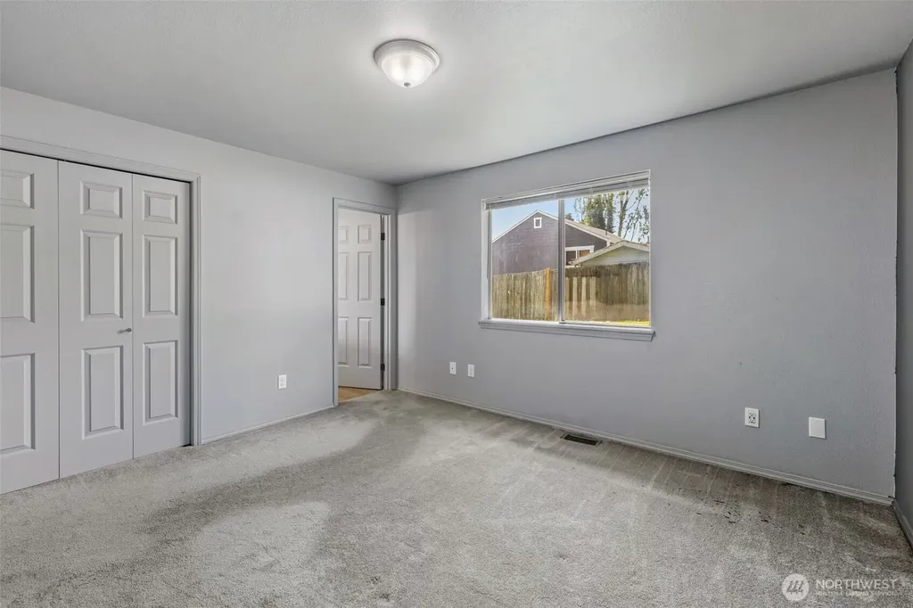 14833 41st Place S Seattle WA 98168
