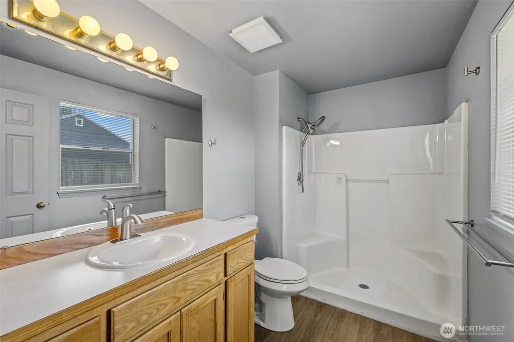 14833 41st Place S Seattle WA 98168