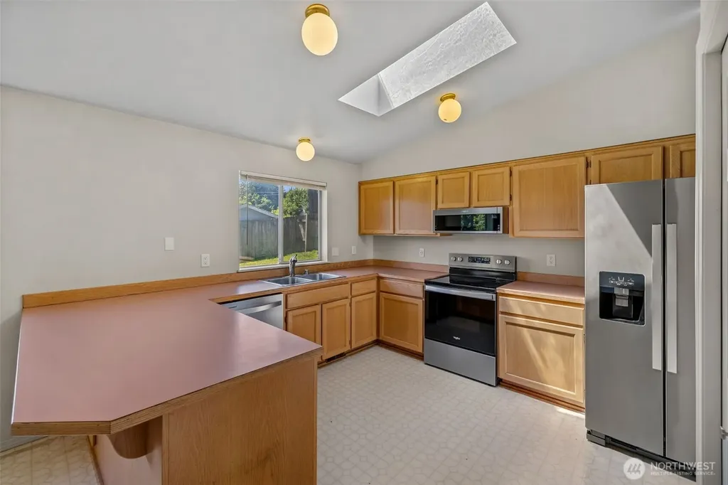 14833 41st Place S Seattle WA 98168