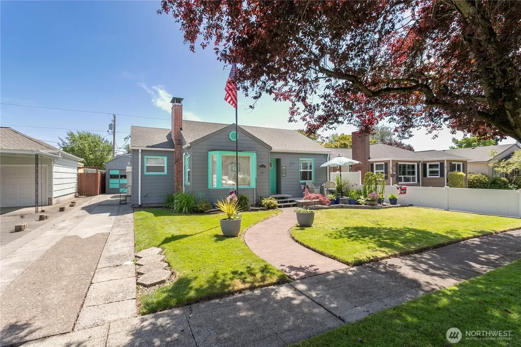 2649 Field Street Longview WA 98632