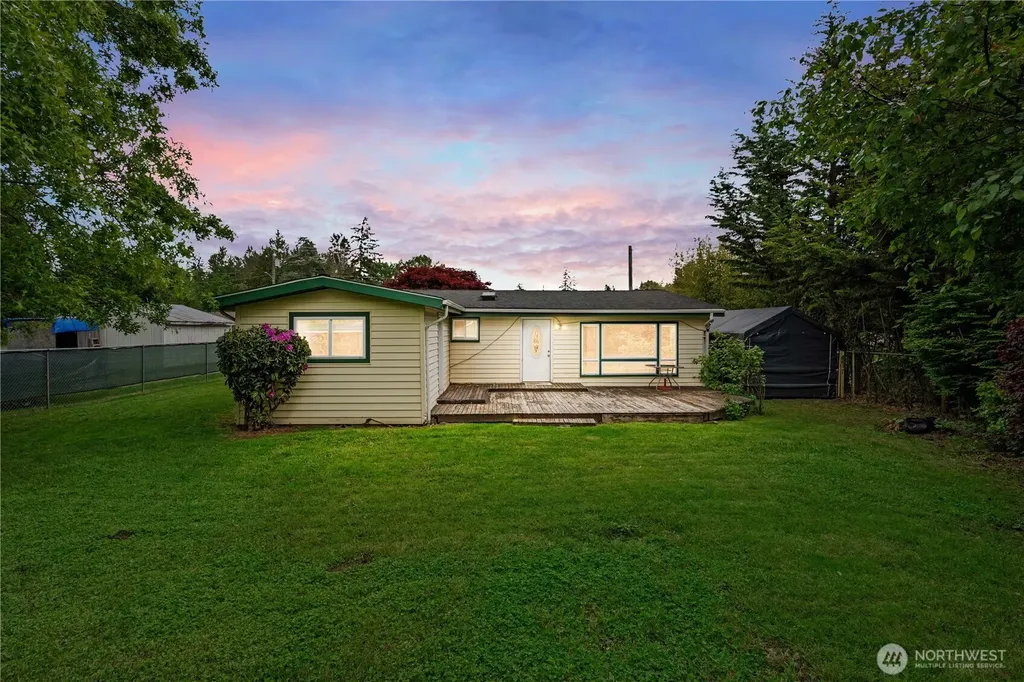 11710 Vickery Avenue E Tacoma WA 98446
