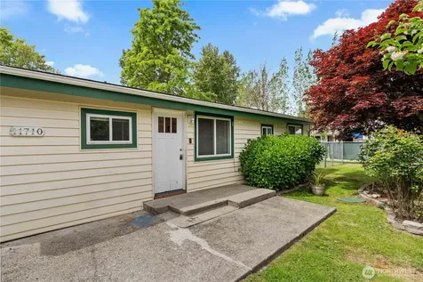 11710 Vickery Avenue E Tacoma WA 98446