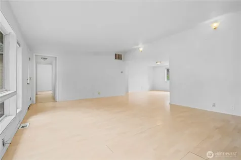11710 Vickery Avenue E Tacoma WA 98446