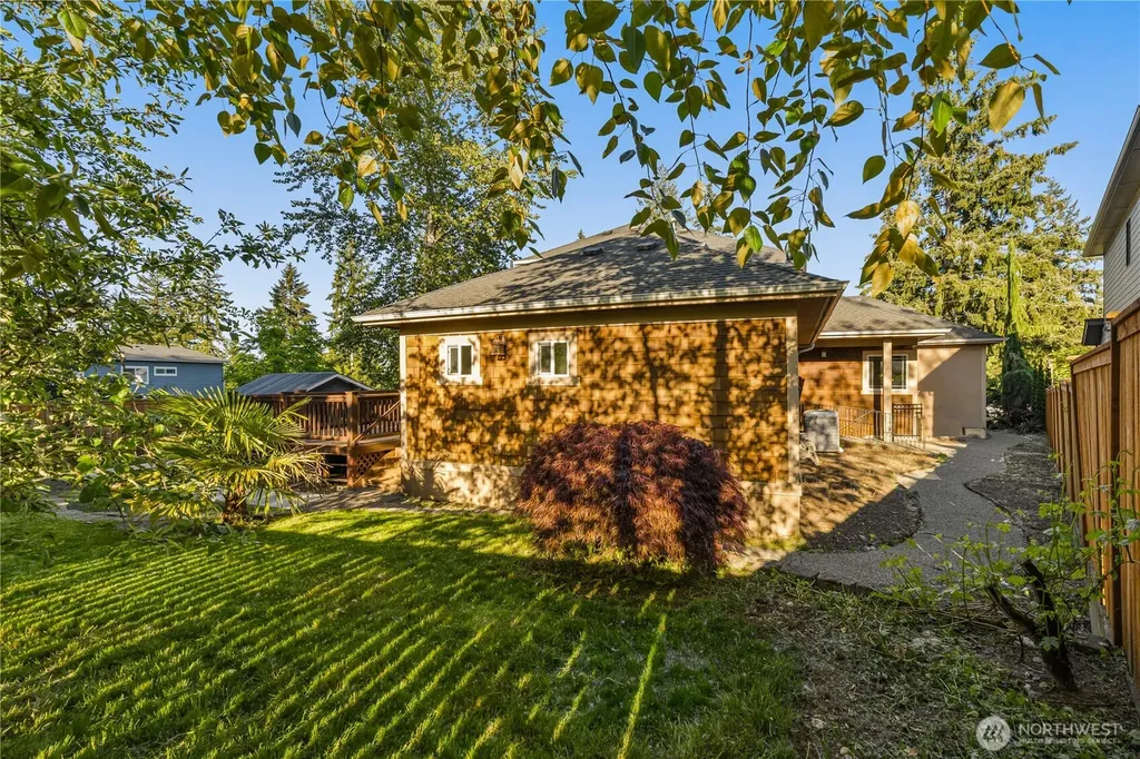 4131 153rd Avenue SE Bellevue WA 98006