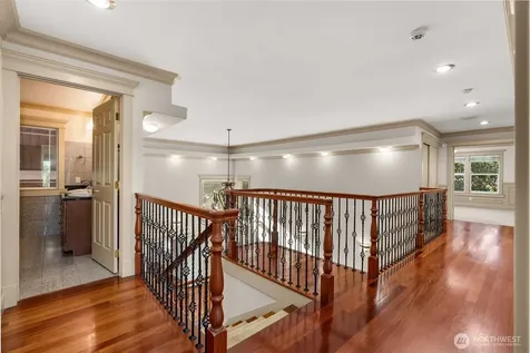 4131 153rd Ave Se, W Bellevue WA 98006