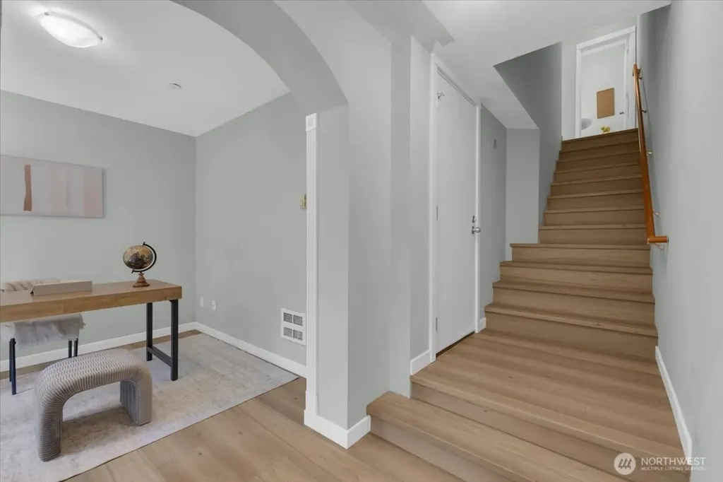 22653 Alder Crest Lane Redmond WA 98053