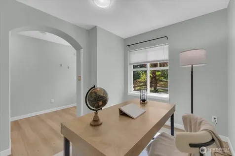 22653 Alder Crest Lane Redmond WA 98053