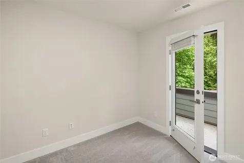 18315 17th Avenue W Lynnwood WA 98037