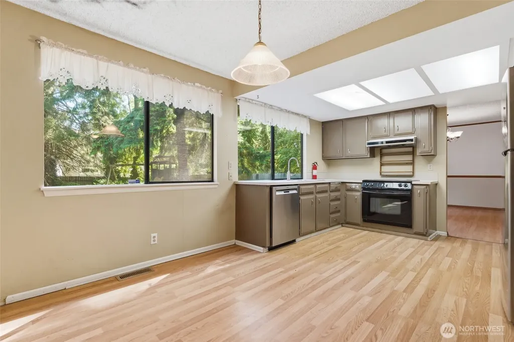 11211 SE 323rd Street Auburn WA 98092