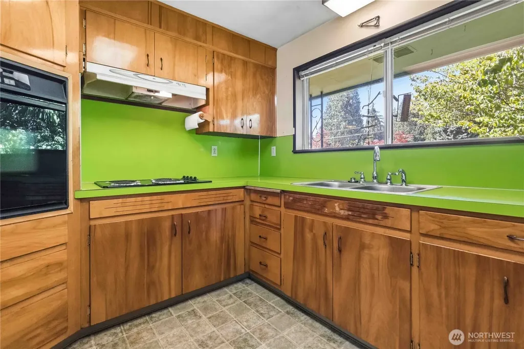 3018 Ammons Drive Longview WA 98632