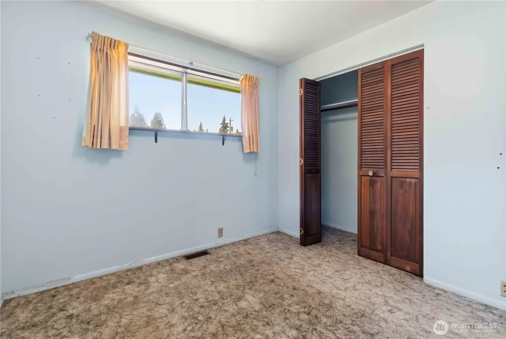 3018 Ammons Drive Longview WA 98632