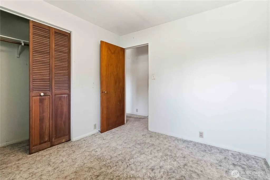 3018 Ammons Drive Longview WA 98632