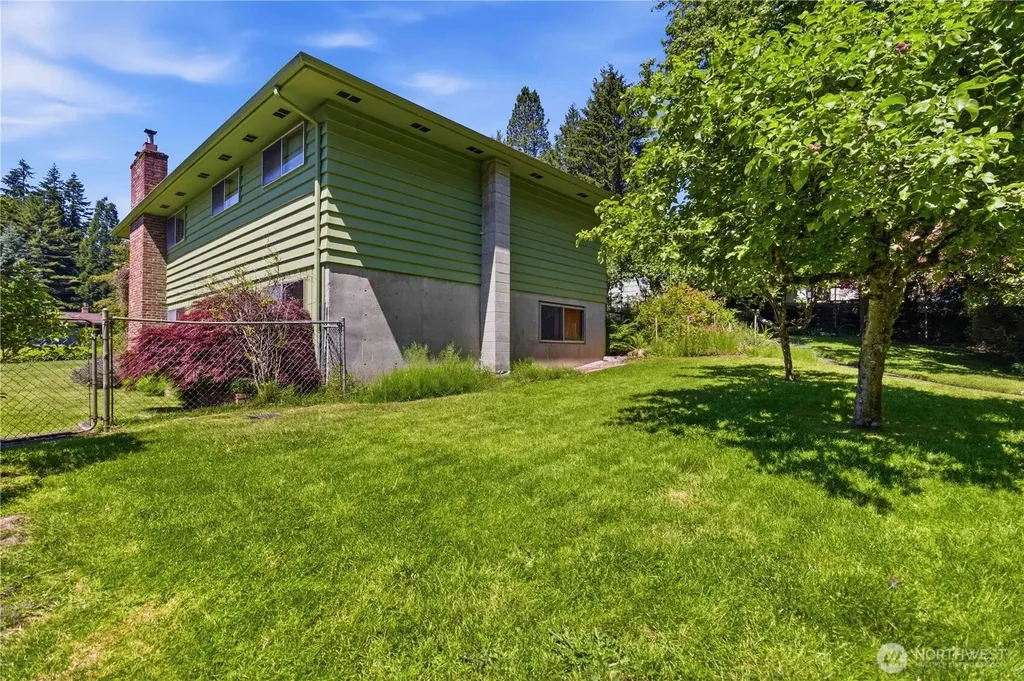3018 Ammons Drive Longview WA 98632