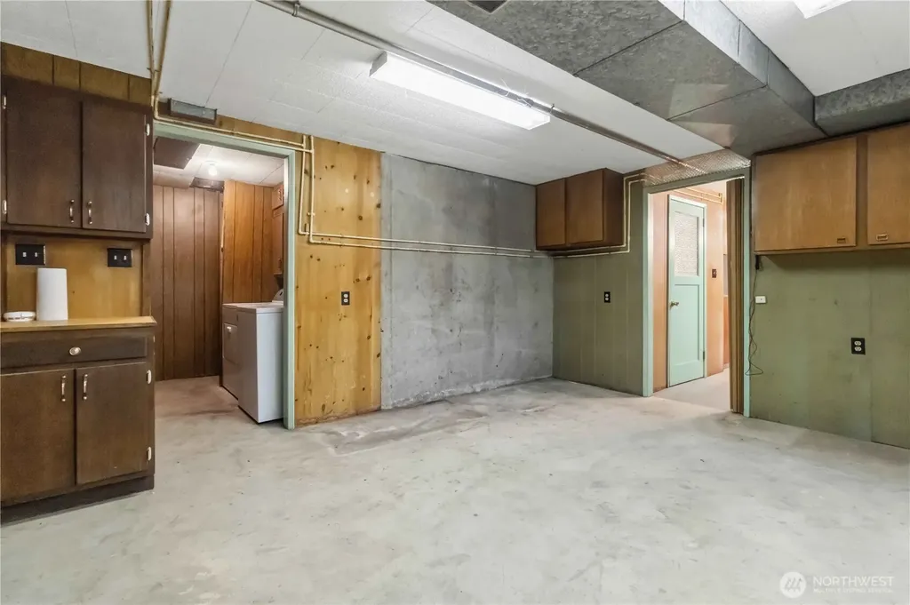 3018 Ammons Drive Longview WA 98632