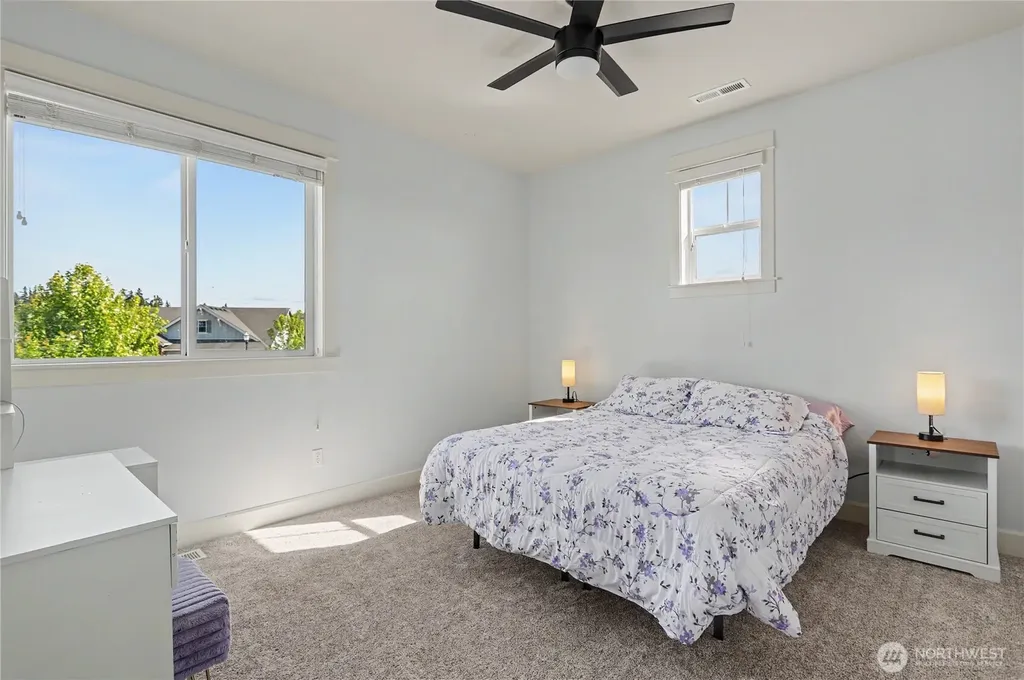 13803 NW 55th Avenue Vancouver WA 98685