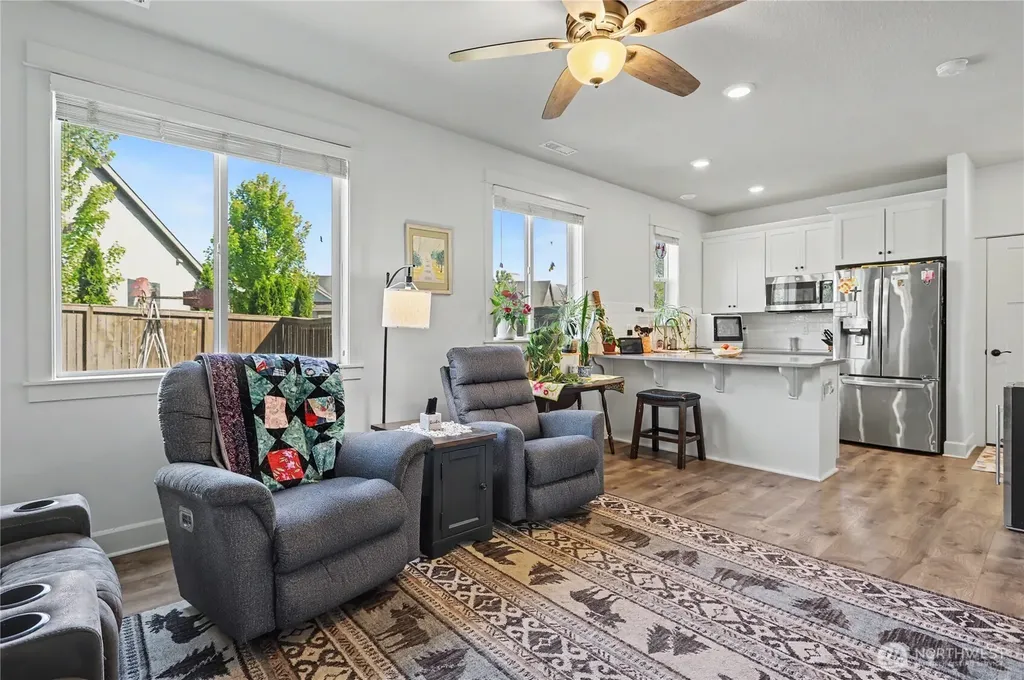 13803 NW 55th Avenue Vancouver WA 98685
