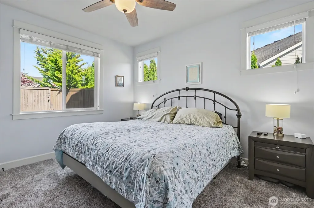13803 NW 55th Avenue Vancouver WA 98685