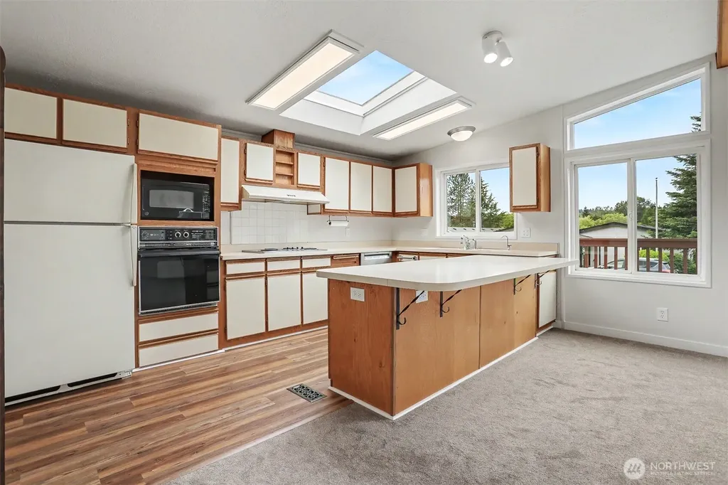 24117 8th Place W Bothell WA 98021