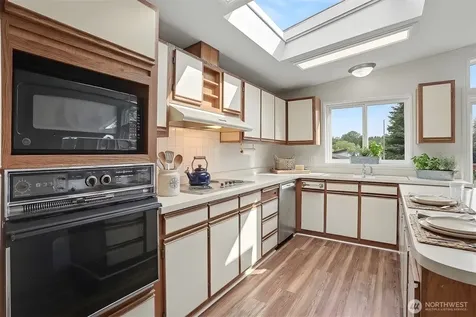 24117 8th Place W Bothell WA 98021