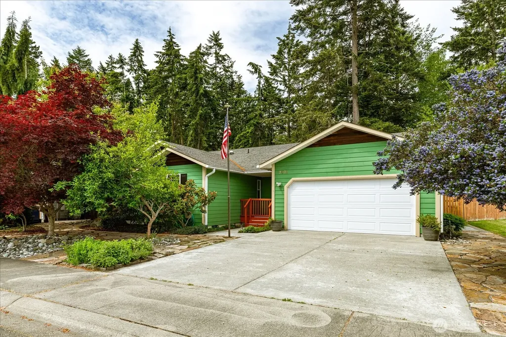 2301 SW Rosario Place Oak Harbor WA 98277