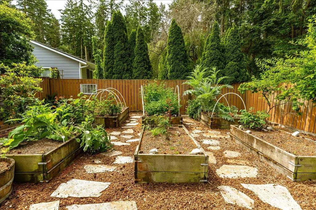 2301 SW Rosario Place Oak Harbor WA 98277