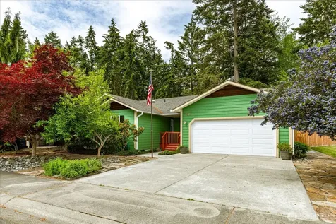 2301 SW Rosario Place Oak Harbor WA 98277