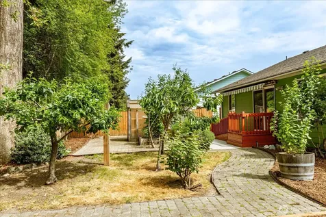 2301 SW Rosario Place Oak Harbor WA 98277