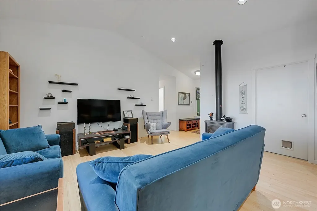 480 Pond Road Port Townsend WA 98368