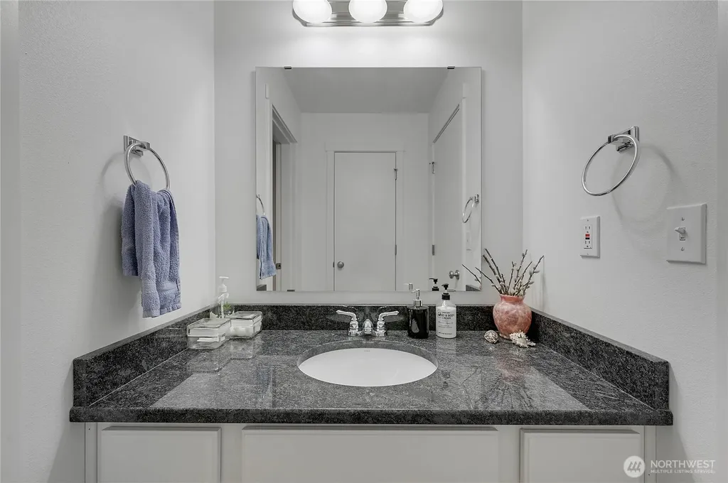 480 Pond Road Port Townsend WA 98368